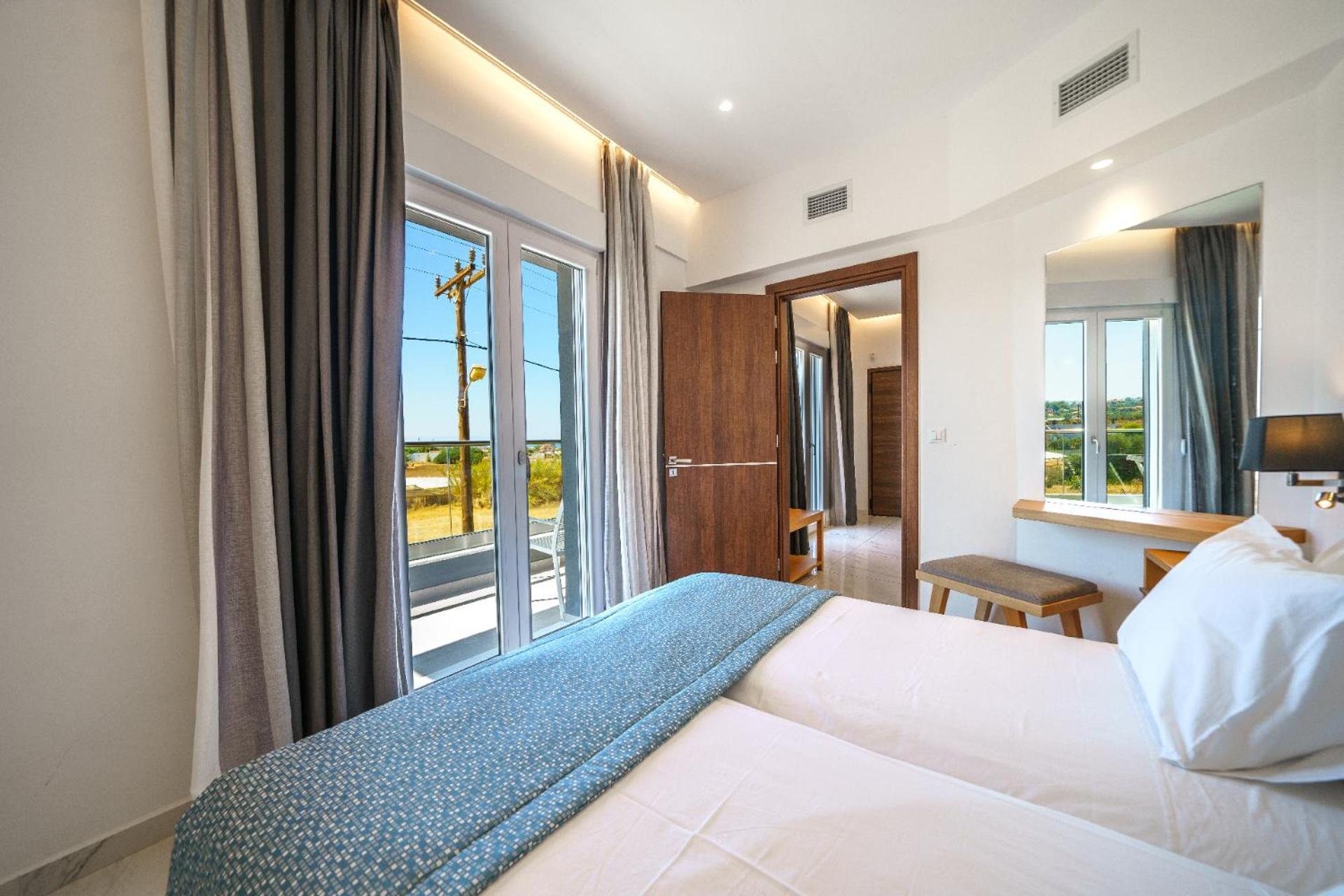 Elysian Suites Hersonissos  Exteriör bild