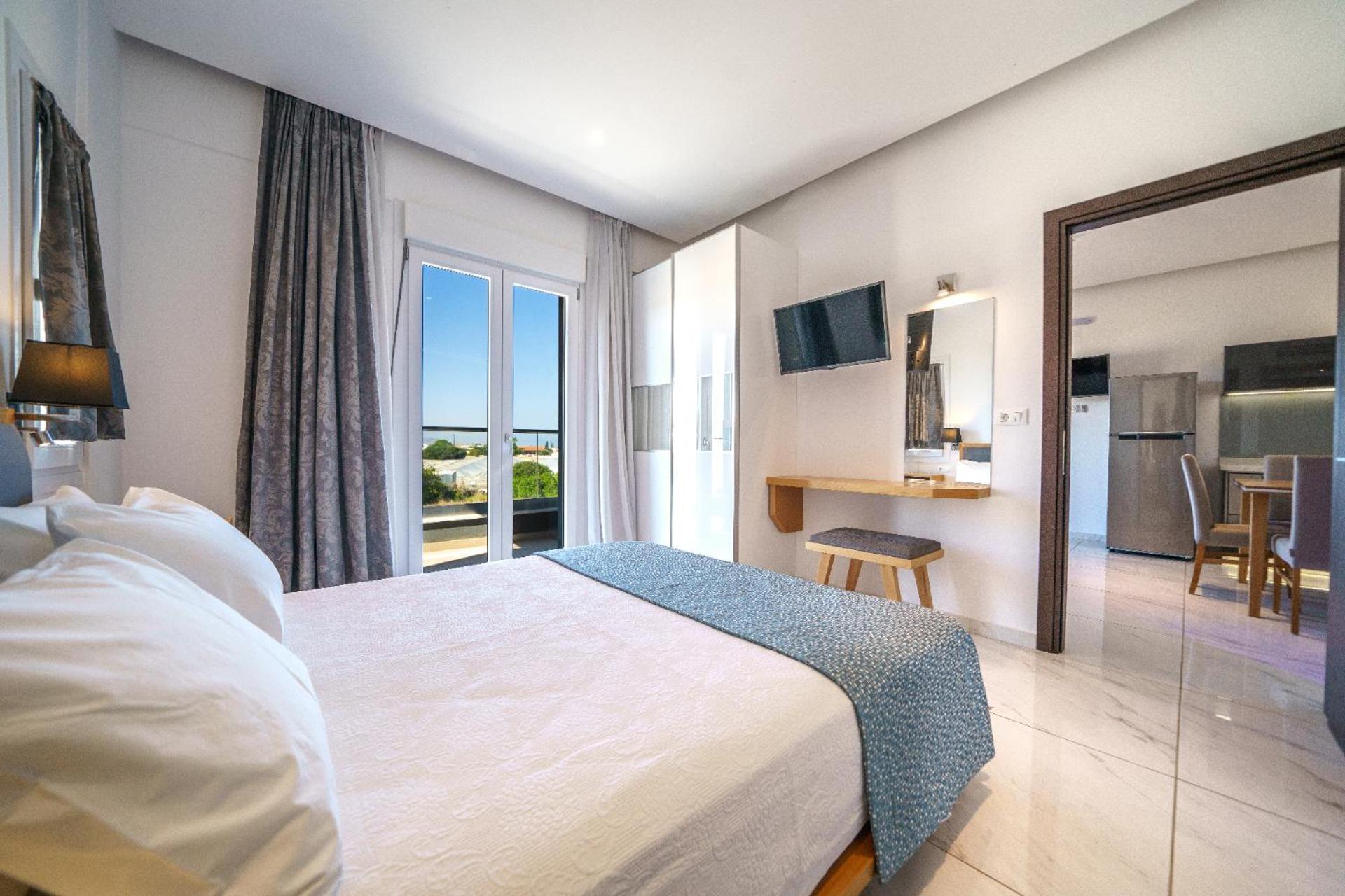 Elysian Suites Hersonissos  Exteriör bild