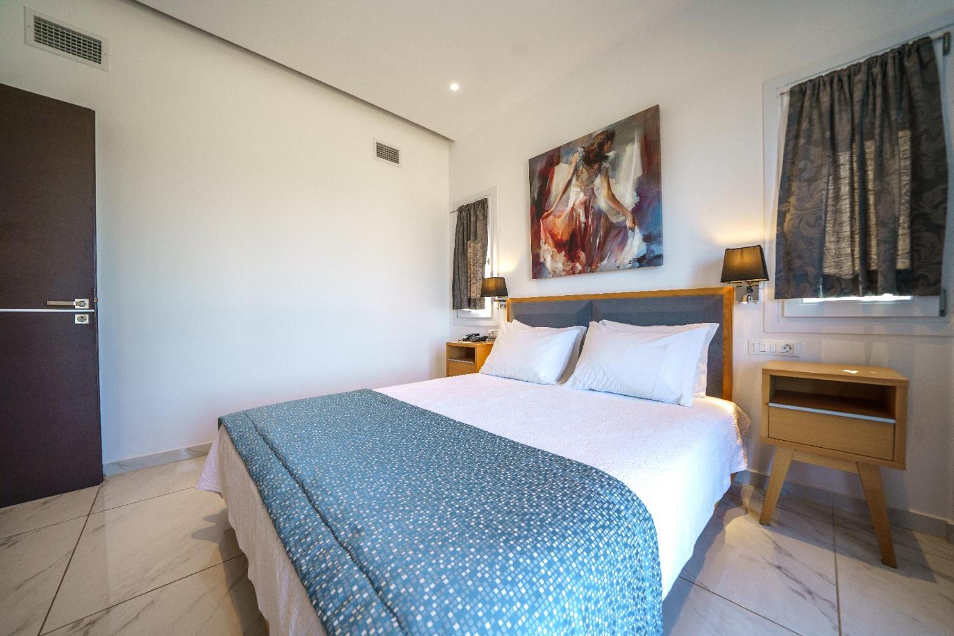 Elysian Suites Hersonissos  Exteriör bild