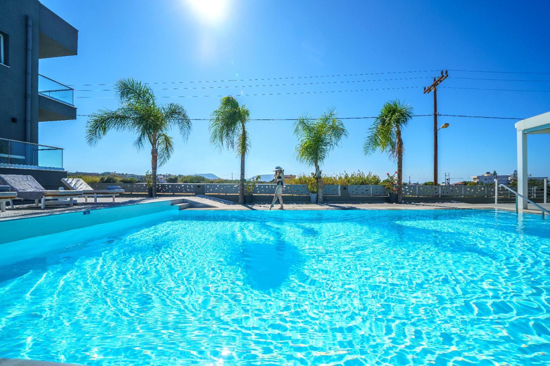Elysian Suites Hersonissos  Exteriör bild