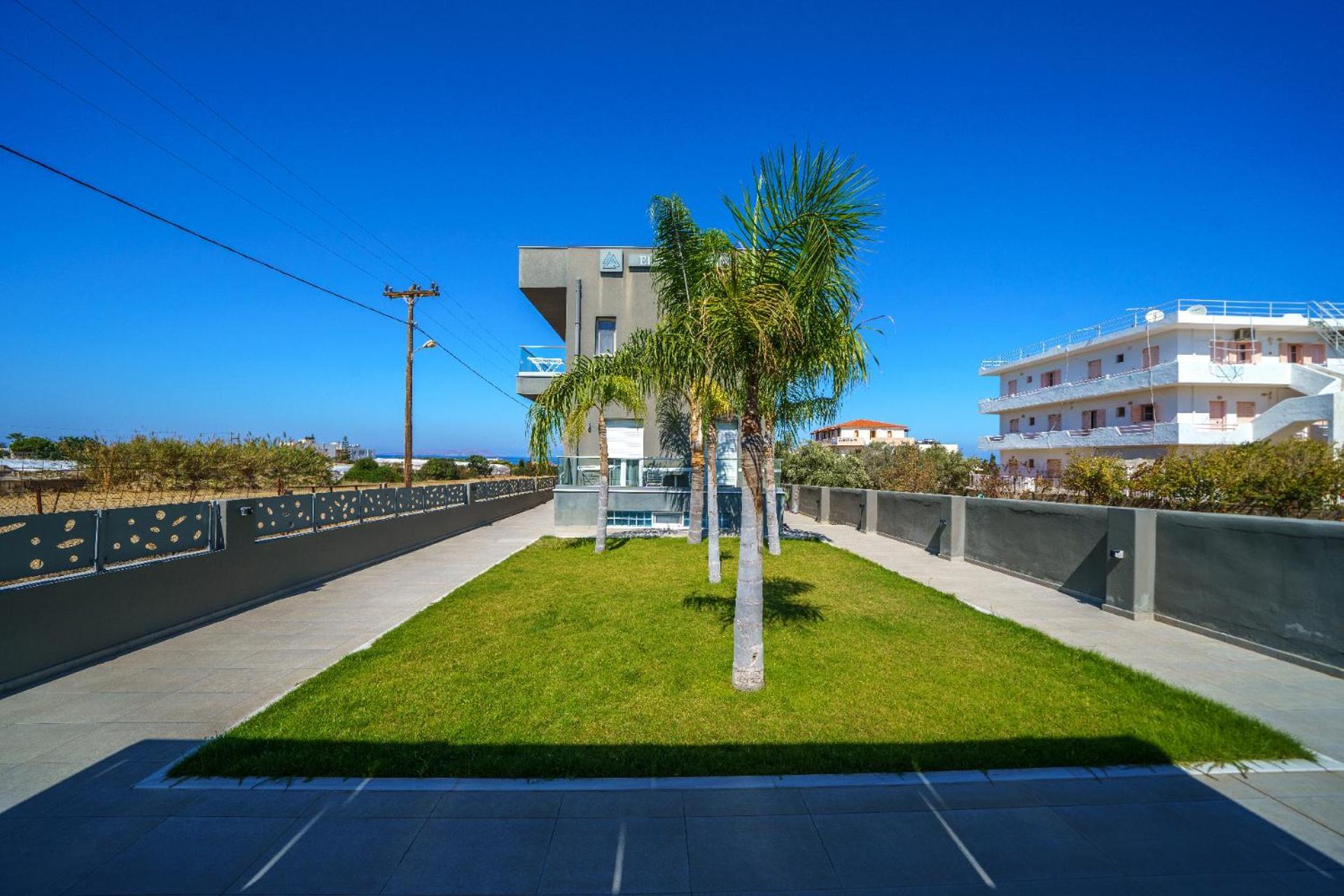Elysian Suites Hersonissos  Exteriör bild