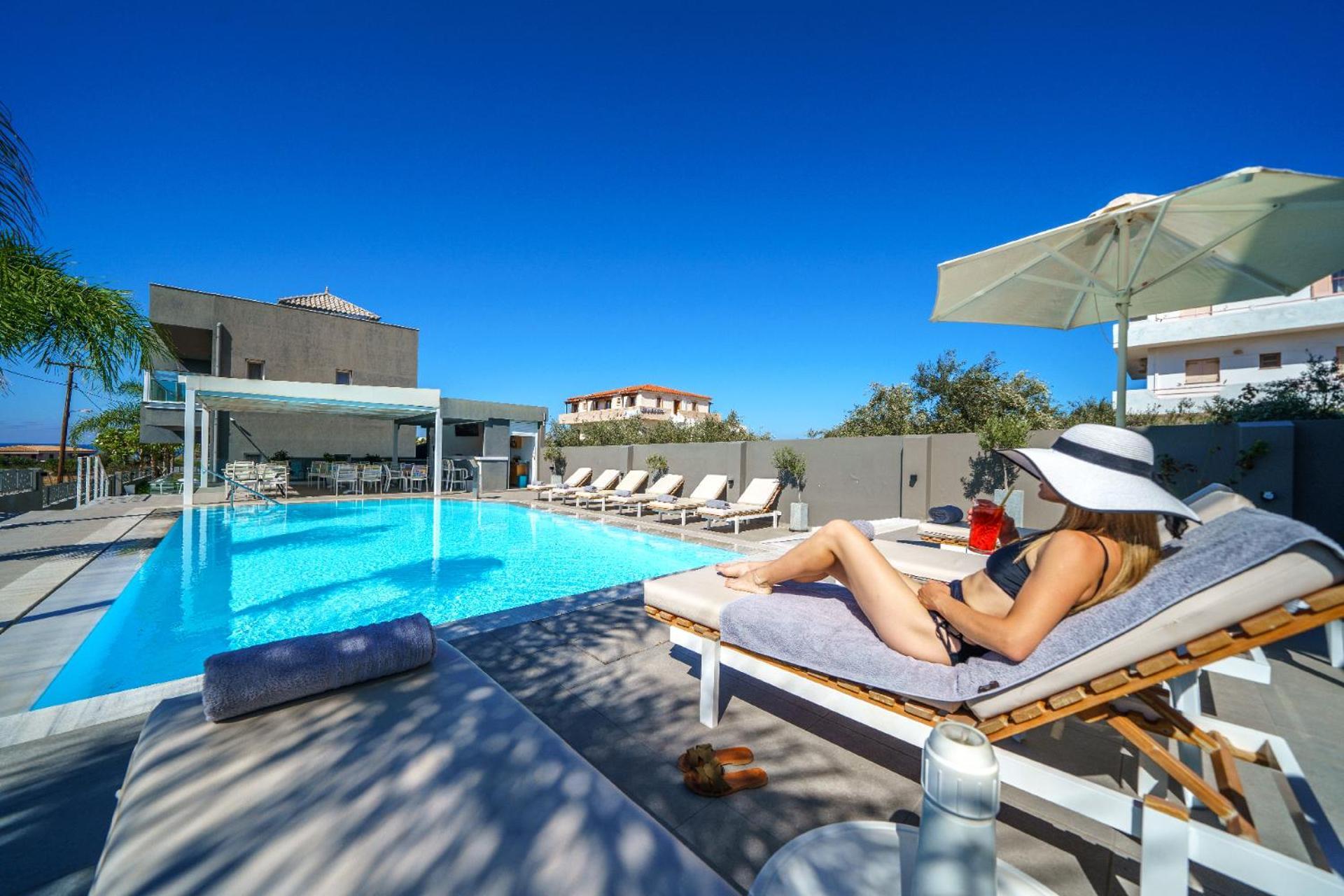 Elysian Suites Hersonissos  Exteriör bild