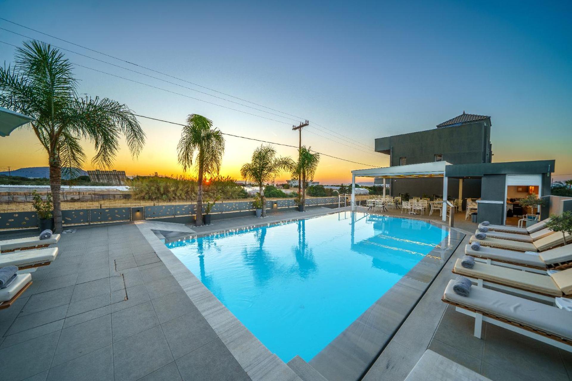Elysian Suites Hersonissos  Exteriör bild
