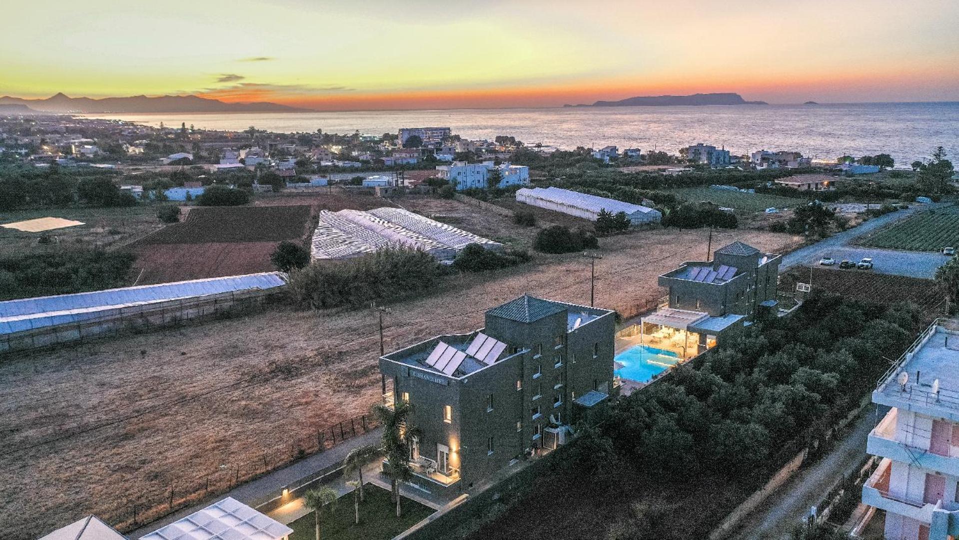 Elysian Suites Hersonissos  Exteriör bild